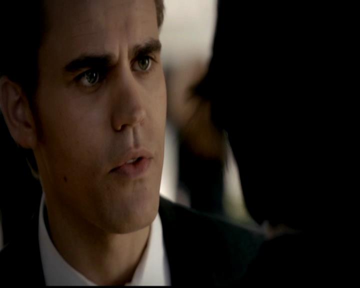 VampireDiariesWorld-dot-org_4x02Memorial1205.jpg