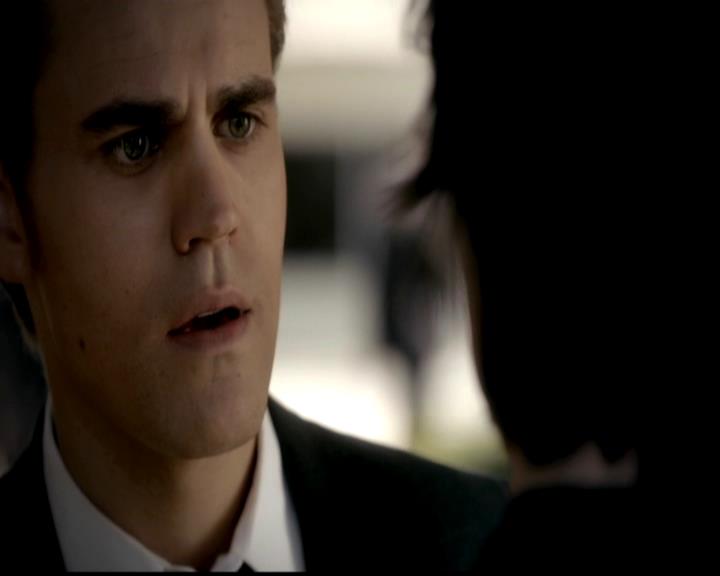 VampireDiariesWorld-dot-org_4x02Memorial1210.jpg