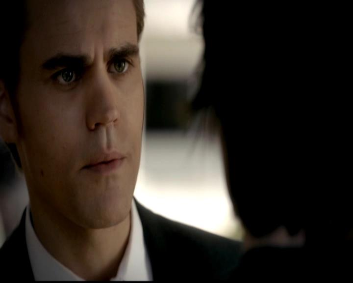 VampireDiariesWorld-dot-org_4x02Memorial1211.jpg
