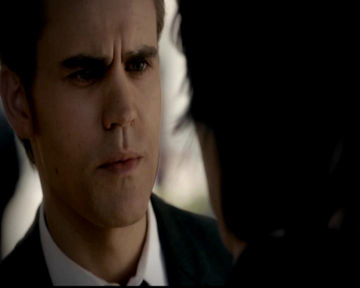 VampireDiariesWorld-dot-org_4x02Memorial1226.jpg