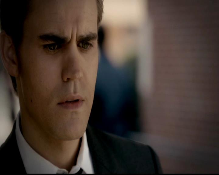 VampireDiariesWorld-dot-org_4x02Memorial1239.jpg