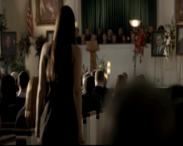 VampireDiariesWorld-dot-org_4x02Memorial1244.jpg
