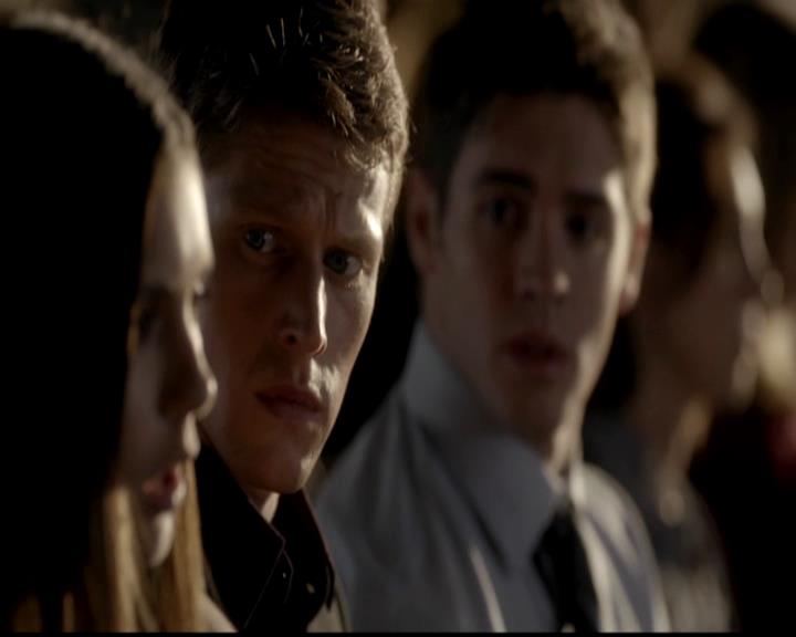 VampireDiariesWorld-dot-org_4x02Memorial1249.jpg