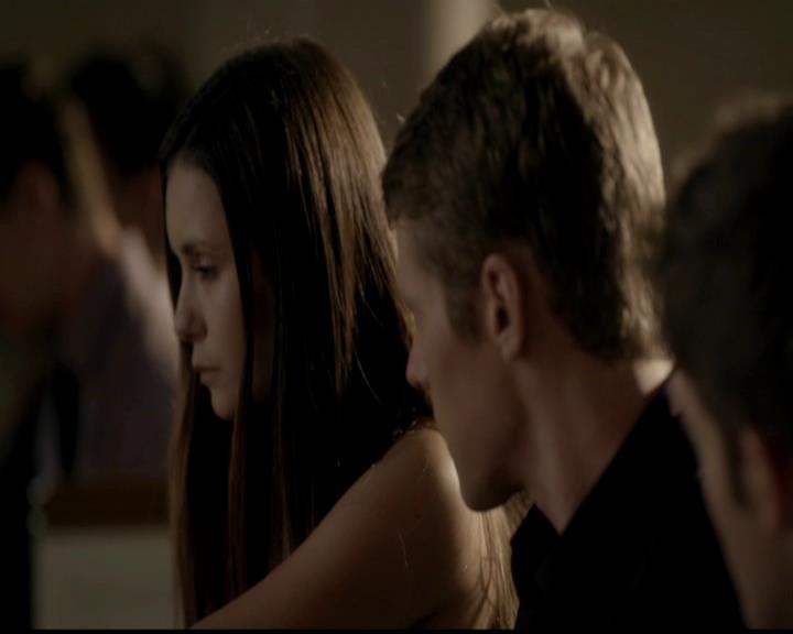 VampireDiariesWorld-dot-org_4x02Memorial1251.jpg