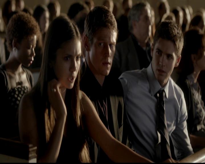 VampireDiariesWorld-dot-org_4x02Memorial1257.jpg