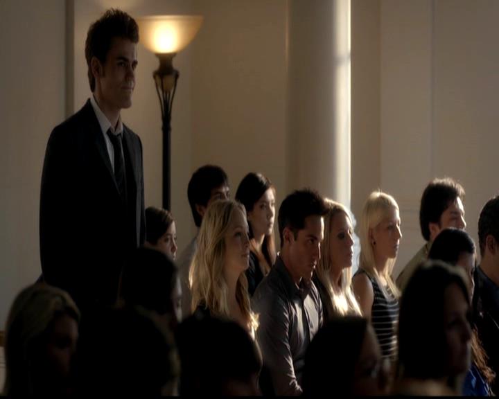 VampireDiariesWorld-dot-org_4x02Memorial1277.jpg