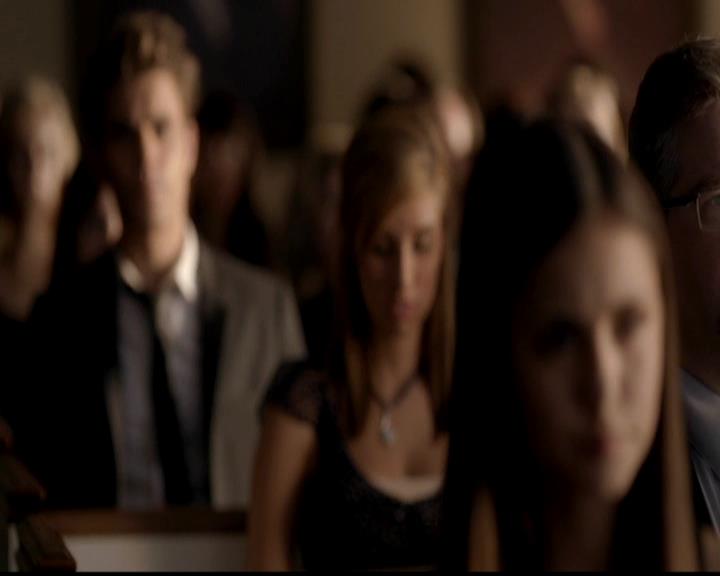 VampireDiariesWorld-dot-org_4x02Memorial1285.jpg