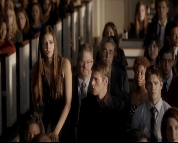 VampireDiariesWorld-dot-org_4x02Memorial1314.jpg