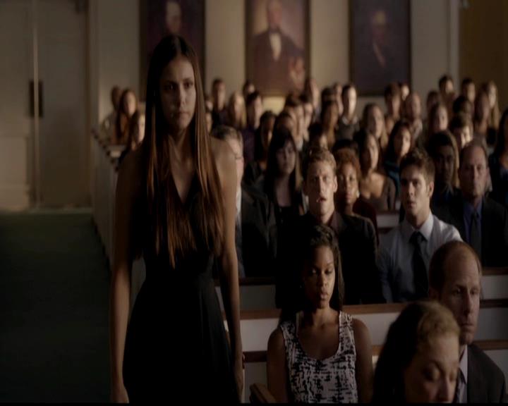 VampireDiariesWorld-dot-org_4x02Memorial1323.jpg