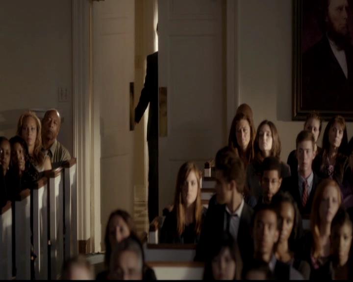 VampireDiariesWorld-dot-org_4x02Memorial1324.jpg