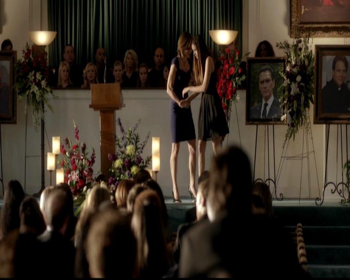 VampireDiariesWorld-dot-org_4x02Memorial1337.jpg