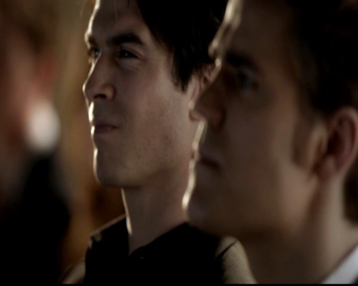 VampireDiariesWorld-dot-org_4x02Memorial1347.jpg