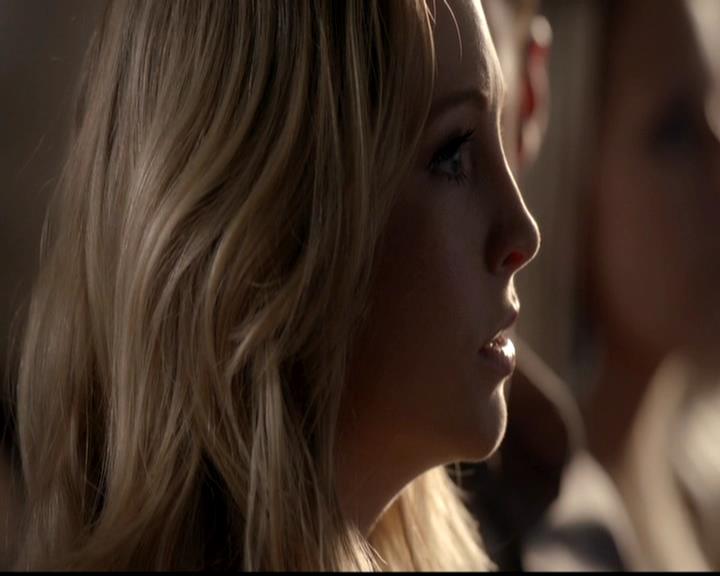 VampireDiariesWorld-dot-org_4x02Memorial1375.jpg