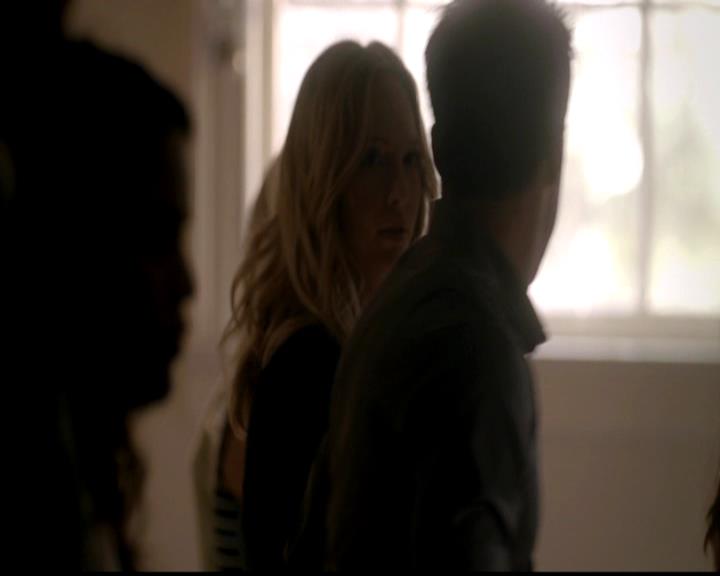 VampireDiariesWorld-dot-org_4x02Memorial1529.jpg