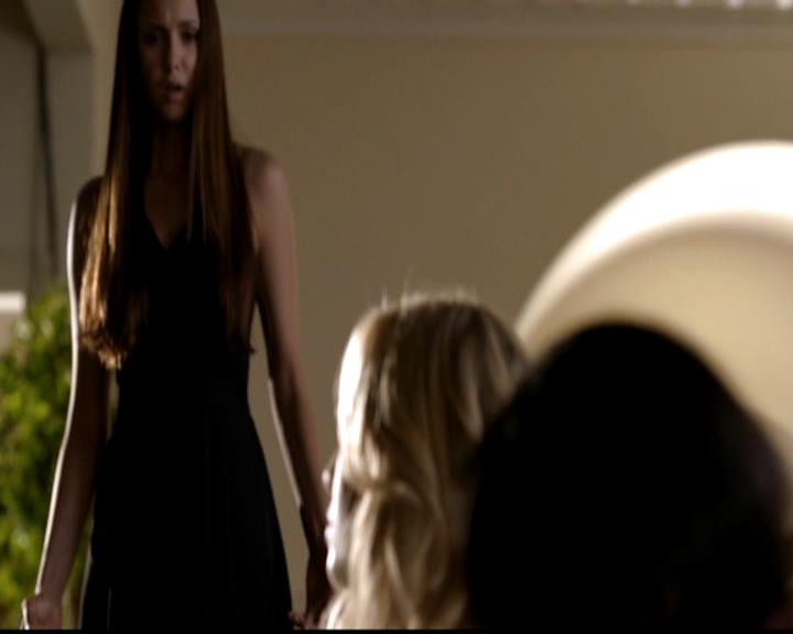 VampireDiariesWorld-dot-org_4x02Memorial1698.jpg