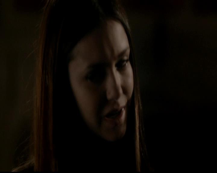 VampireDiariesWorld-dot-org_4x02Memorial1943.jpg