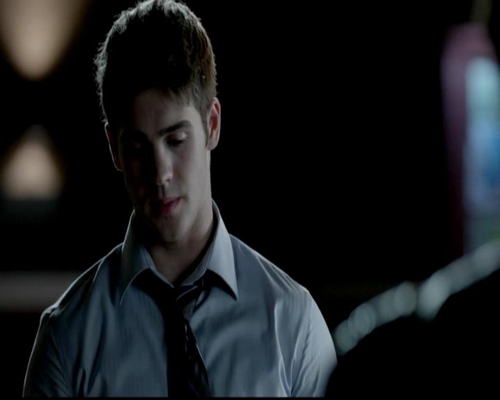 VampireDiariesWorld-dot-org_4x02Memorial2060.jpg VampireDiariesWorld-dot-org_4x02Memorial2060.jpg