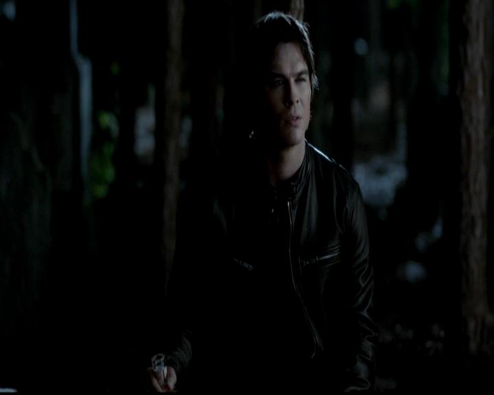 VampireDiariesWorld-dot-org_4x02Memorial2186.jpg