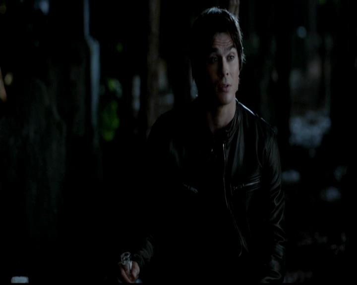 VampireDiariesWorld-dot-org_4x02Memorial2188.jpg