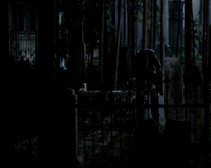 VampireDiariesWorld-dot-org_4x02Memorial2222.jpg