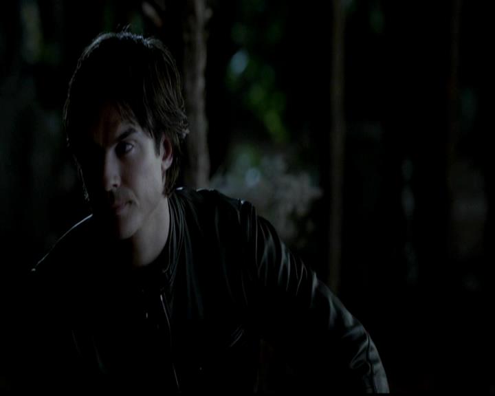 VampireDiariesWorld-dot-org_4x02Memorial2231.jpg