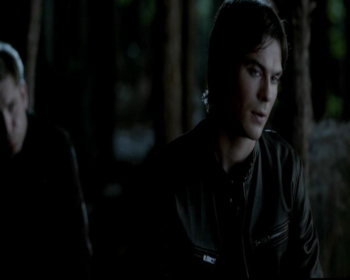 VampireDiariesWorld-dot-org_4x02Memorial2238.jpg