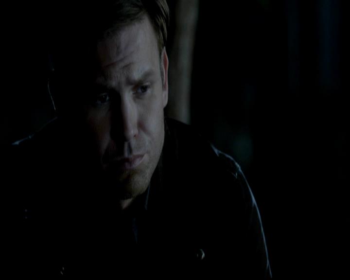 VampireDiariesWorld-dot-org_4x02Memorial2258.jpg