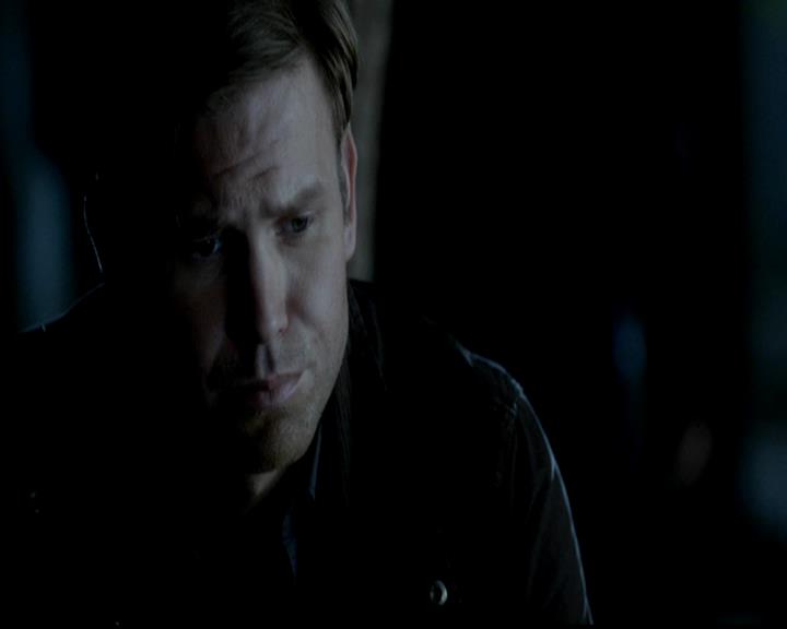 VampireDiariesWorld-dot-org_4x02Memorial2262.jpg