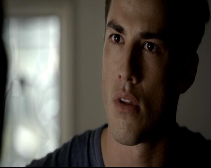 VampireDiariesWorld-dot-org_4x03TheRager0320.jpg