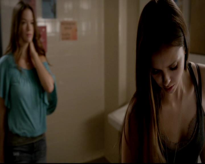 VampireDiariesWorld-dot-org_4x03TheRager0444.jpg VampireDiariesWorld-dot-org_4x03TheRager0444.jpg