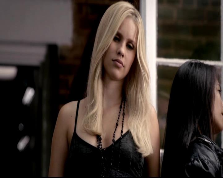 VampireDiariesWorld-dot-org_4x03TheRager1326.jpg