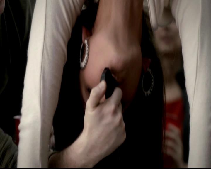 VampireDiariesWorld-dot-org_4x03TheRager1333.jpg