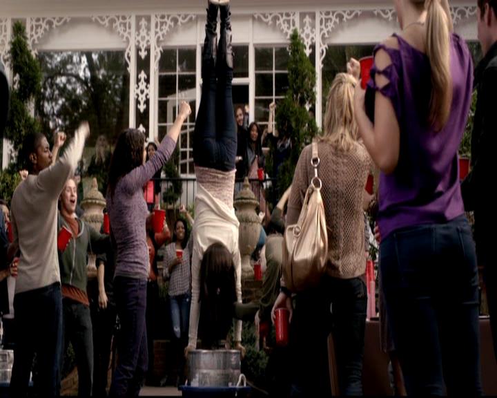 VampireDiariesWorld-dot-org_4x03TheRager1334.jpg