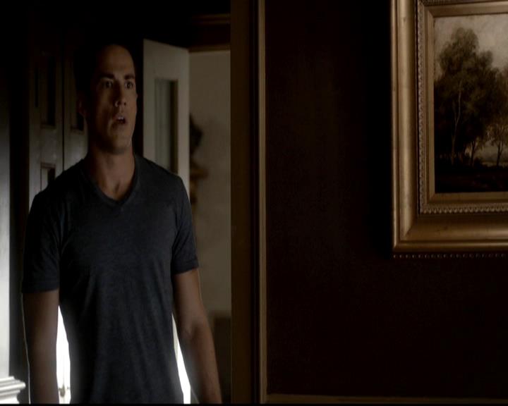 VampireDiariesWorld-dot-org_4x03TheRager1376.jpg