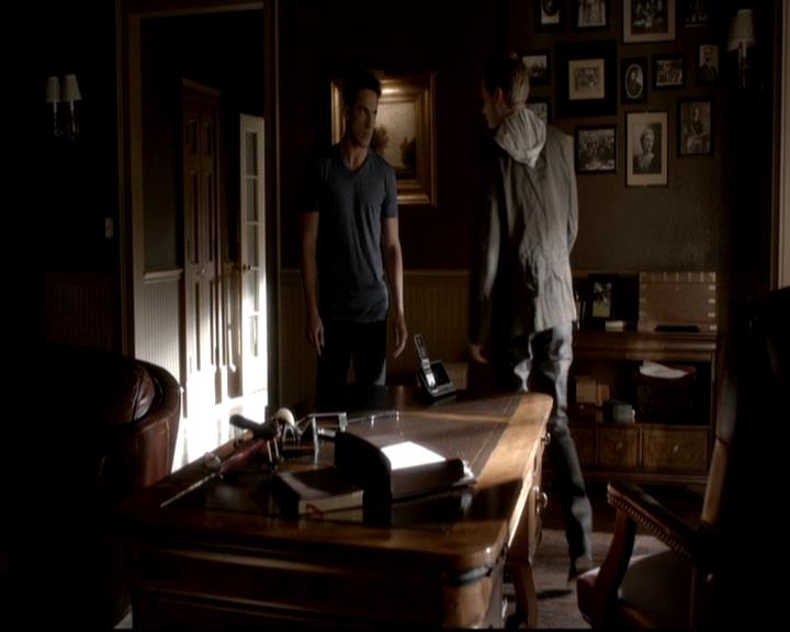 VampireDiariesWorld-dot-org_4x03TheRager1394.jpg