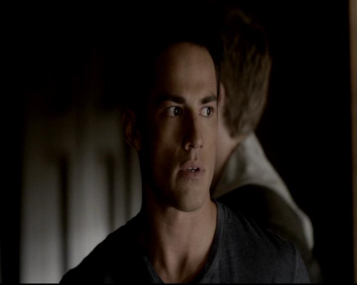 VampireDiariesWorld-dot-org_4x03TheRager1396.jpg