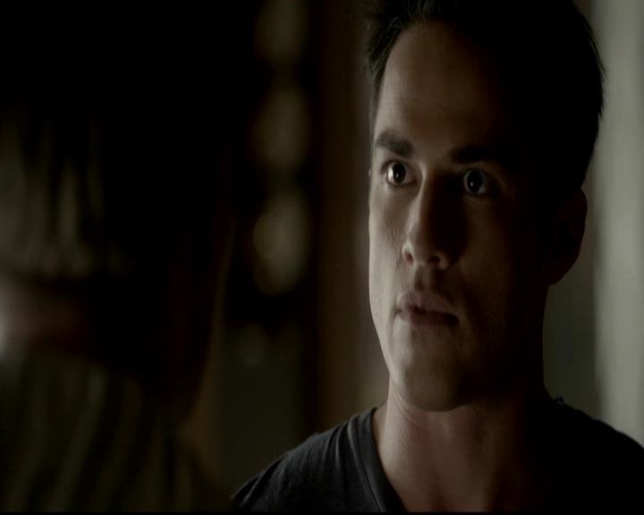 VampireDiariesWorld-dot-org_4x03TheRager1417.jpg
