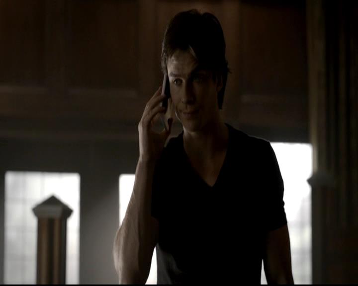 VampireDiariesWorld-dot-org_4x03TheRager1438.jpg