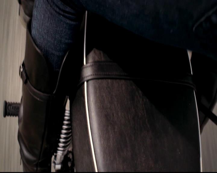 VampireDiariesWorld-dot-org_4x03TheRager1466.jpg
