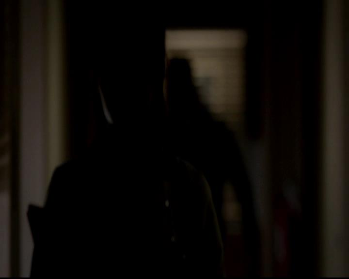 VampireDiariesWorld-dot-org_4x03TheRager1510.jpg