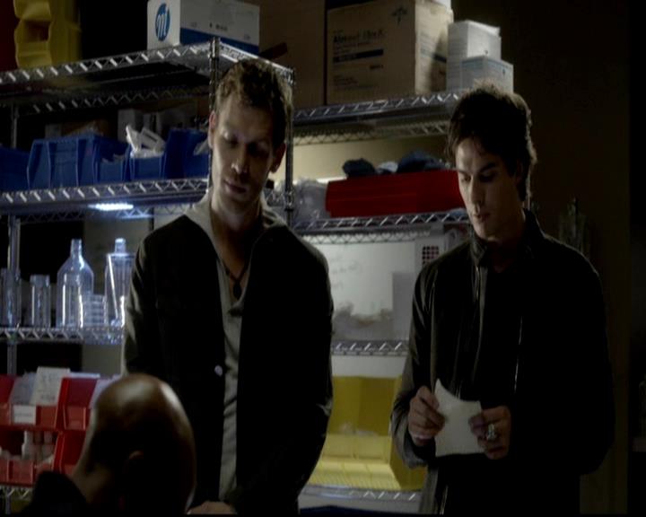 VampireDiariesWorld-dot-org_4x03TheRager1707.jpg