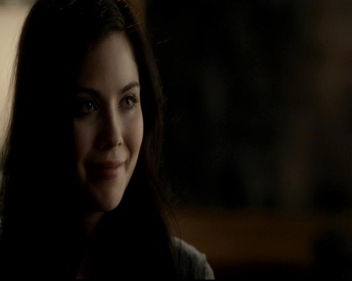 VampireDiariesWorld-dot-org_4x03TheRager1912.jpg