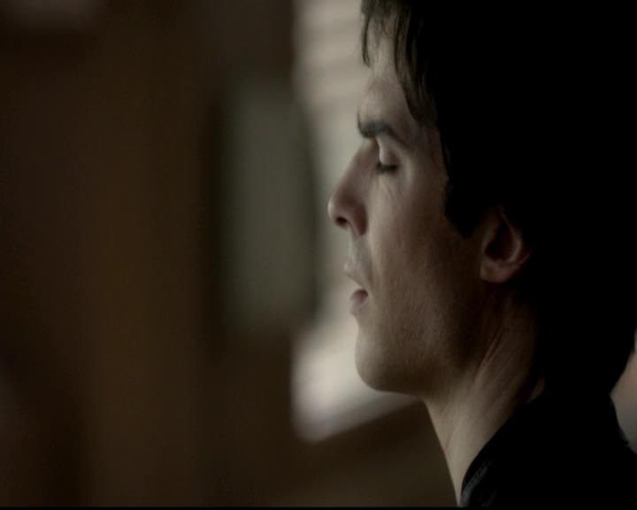 VampireDiariesWorld-dot-org_4x03TheRager1982.jpg VampireDiariesWorld-dot-org_4x03TheRager1982.jpg