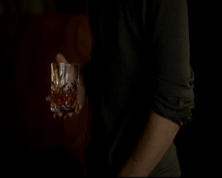 VampireDiariesWorld-dot-org_4x03TheRager1984.jpg VampireDiariesWorld-dot-org_4x03TheRager1984.jpg