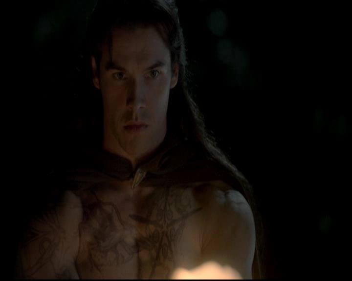VampireDiariesWorld-dot-org_4x04TheFive0048.jpg