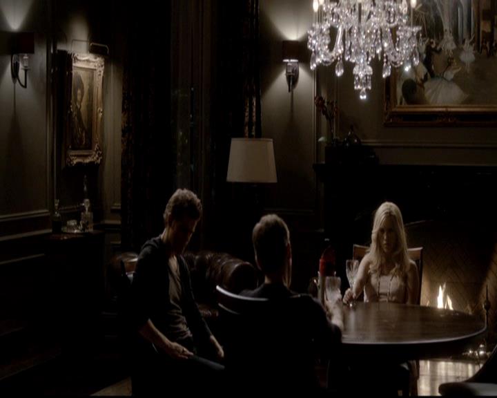VampireDiariesWorld-dot-org_4x04TheFive1323.jpg