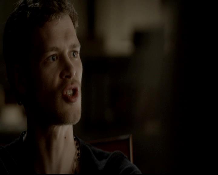 VampireDiariesWorld-dot-org_4x04TheFive1326.jpg