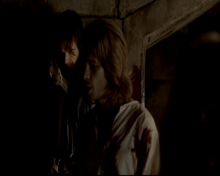 VampireDiariesWorld-dot-org_4x04TheFive1344.jpg