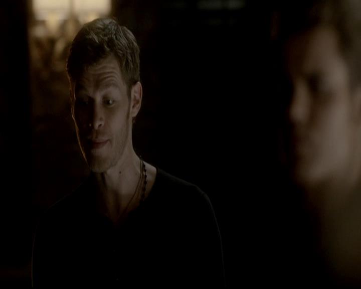 VampireDiariesWorld-dot-org_4x04TheFive1439.jpg