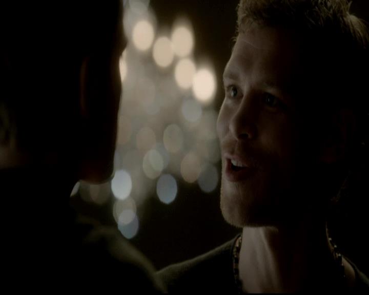 VampireDiariesWorld-dot-org_4x04TheFive1503.jpg